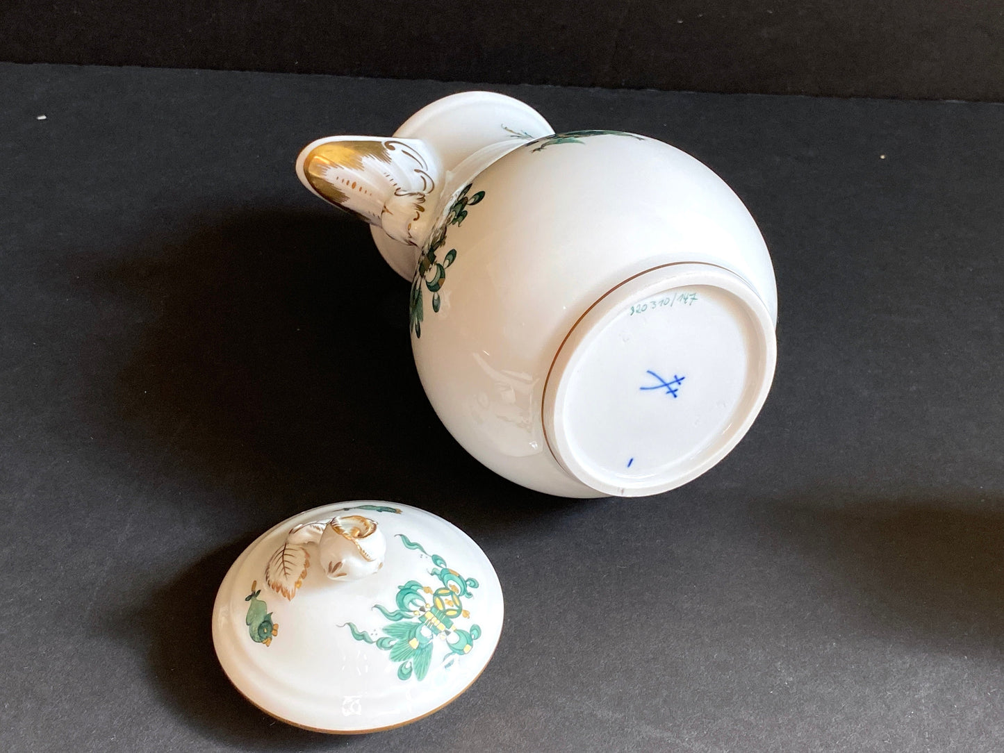 Meissen Reicher Court dragon (Green) & Phoenix birds small /demitasse coffee pot, creamer, lidded sugar bowl, gold, 1st quality, exquisite