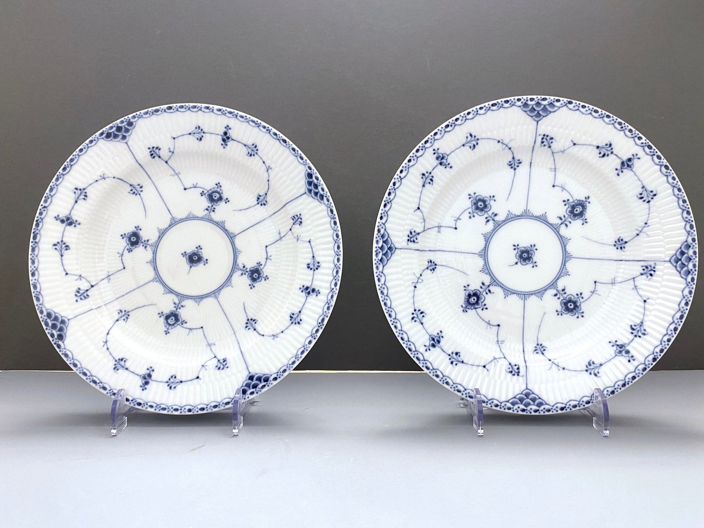 Set of 3 ROYAL COPENHAGEN Blue Fluted "Half Lace" dinner plates, 10 inches, ca. 1900s, No.571, graceful