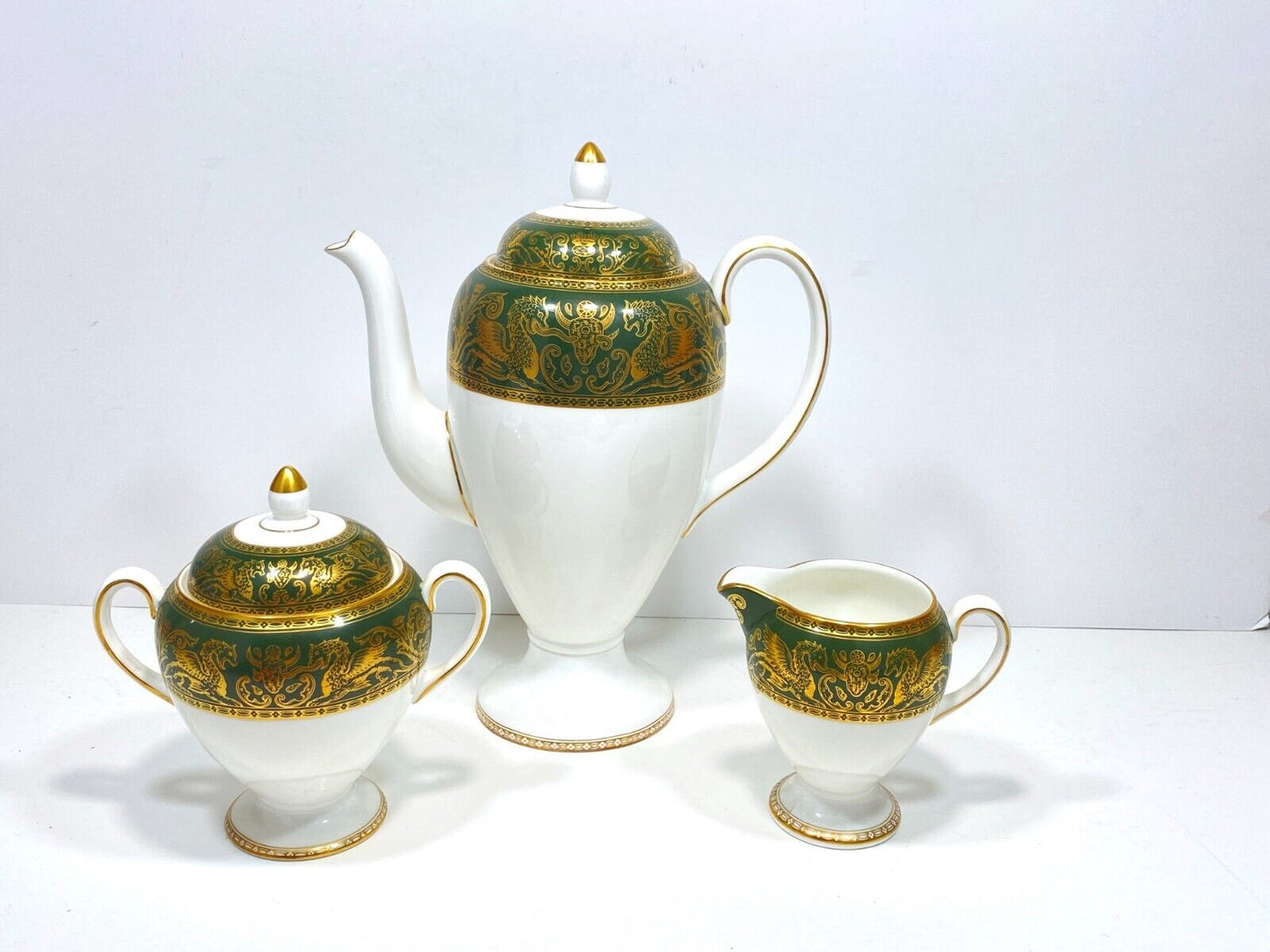 Wedgwood Florentine Green coffee/tea service, teapot, sugar bowl, creamer. W4170