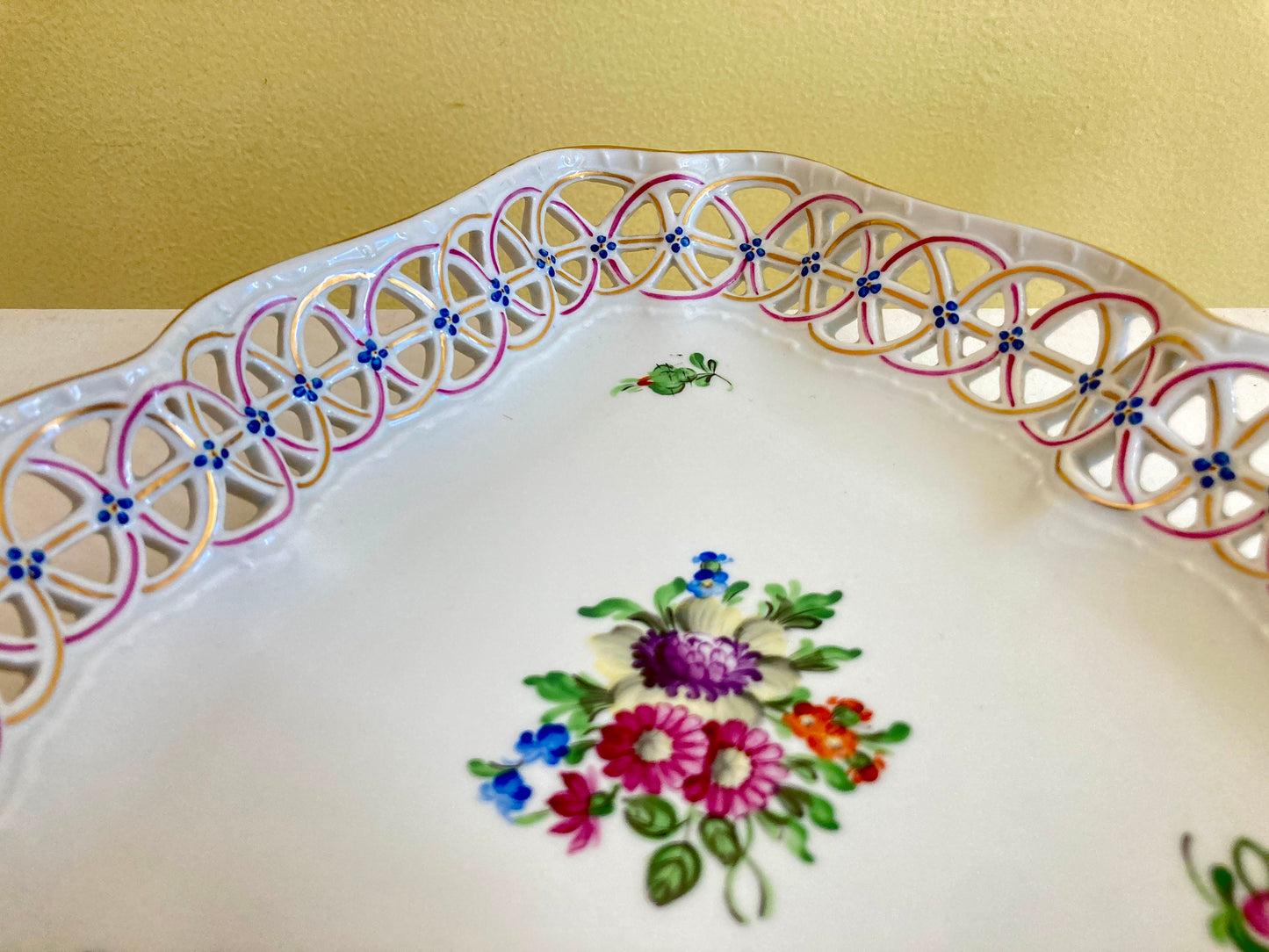 Exquisite Herend "Bouquet de Saxe" Triangular gold rimmed Openwork Basket/Dish, 1940s