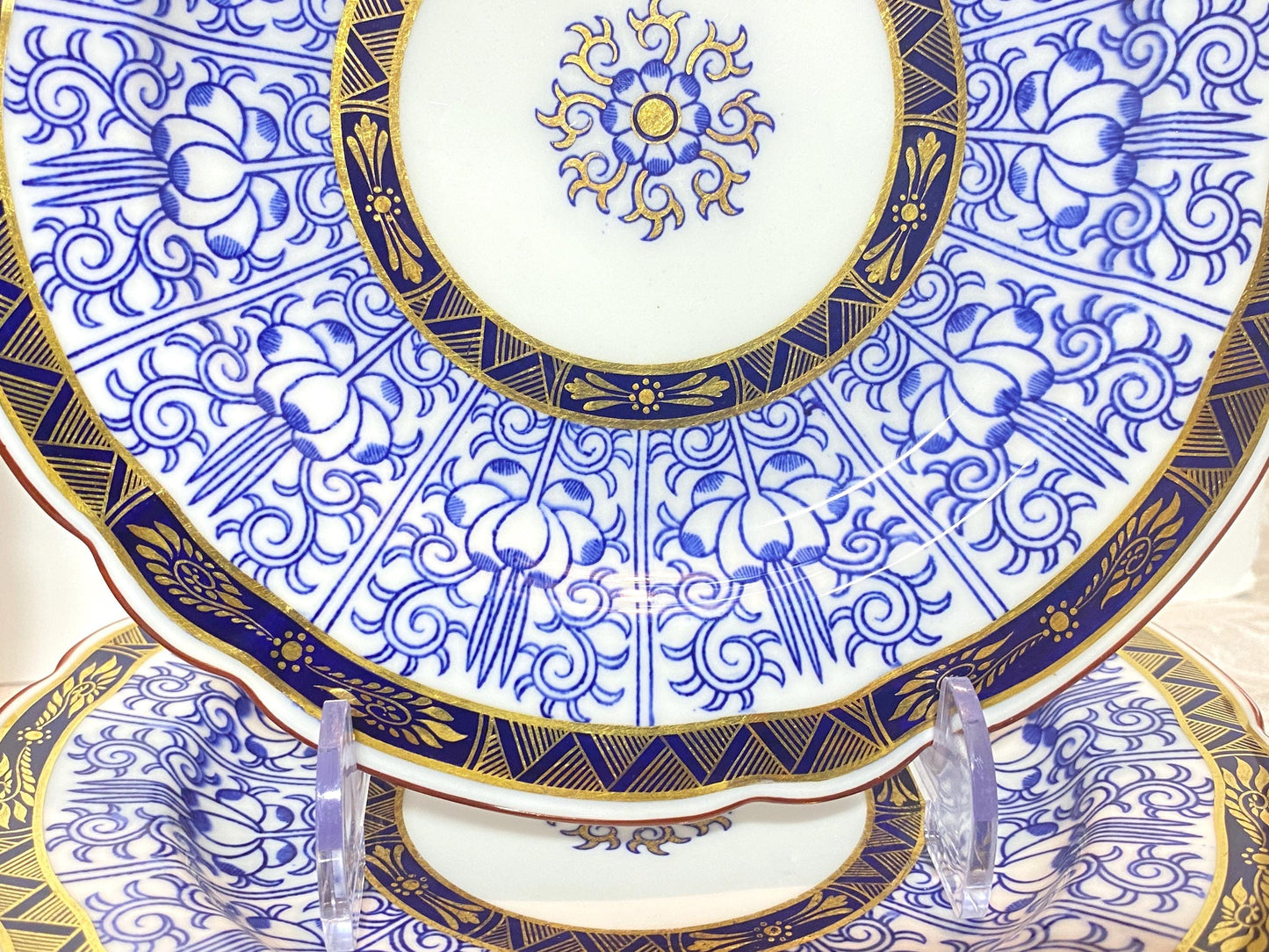 Antique Royal Worcester English Porcelain Blue and White "Royal Lily " Salad plates, set of 12, rare scalloped edges,Circa 1906,