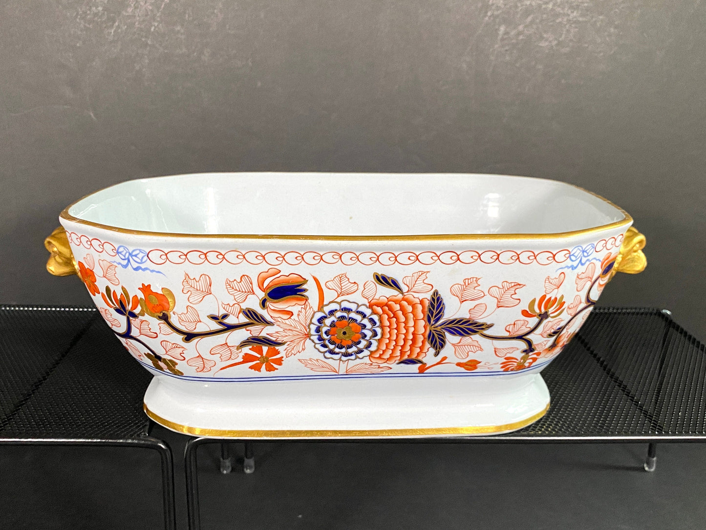 Ca. 1880 Copeland Imari style serving bowl, tray and plates, 13 pcs, gold encrusted. fabulous design and very rare!