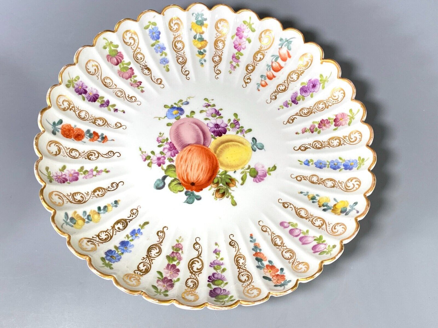 2 x MEISSEN serving bowl, polychrome floral, fruit painting, gilding, 19century