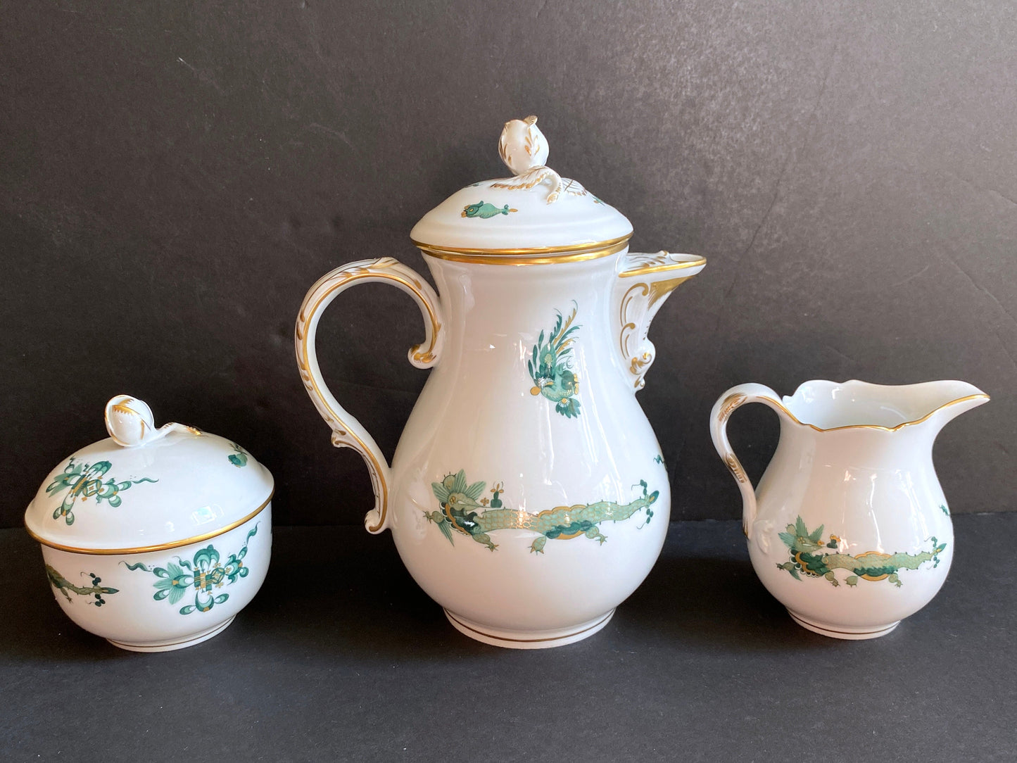 Meissen Reicher Court dragon (Green) & Phoenix birds small /demitasse coffee pot, creamer, lidded sugar bowl, gold, 1st quality, exquisite