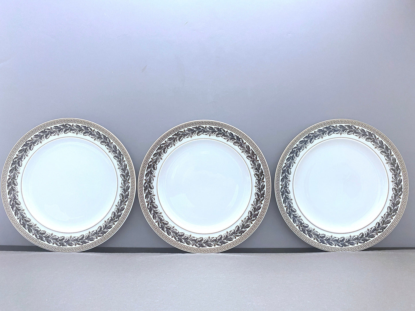 5 x Versace "Marqueterie" dinner plates, 10.5'' D, made in Germany by Rosenthal , black and white pattern with gold accents ,superb!