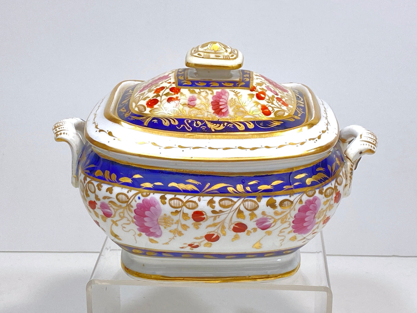 Copeland/Spode Imari covered bowl, ca. 1800s