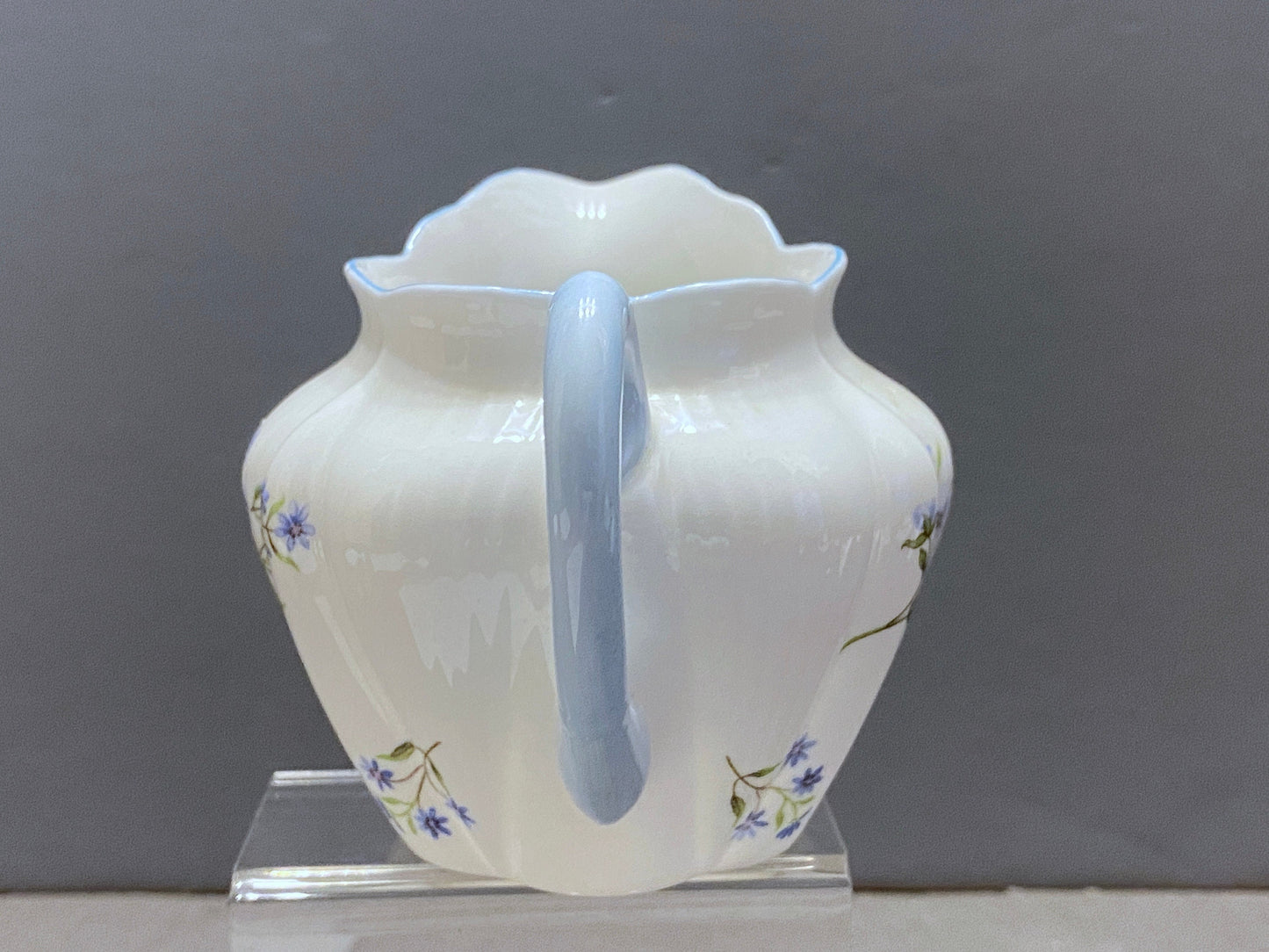 Shelley "Blue Rock" creamer in dainty shape, Fine English bone China, circa 1940s.