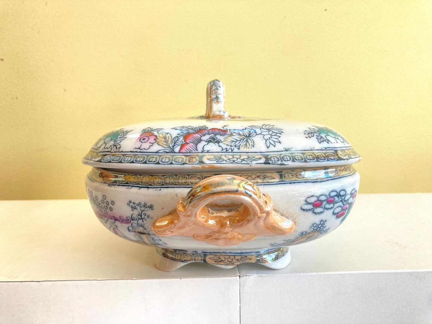 Antique Ashworth LSS Lewis Strauss & Sons covered serving dish in Chinese pattern, ca. 1860