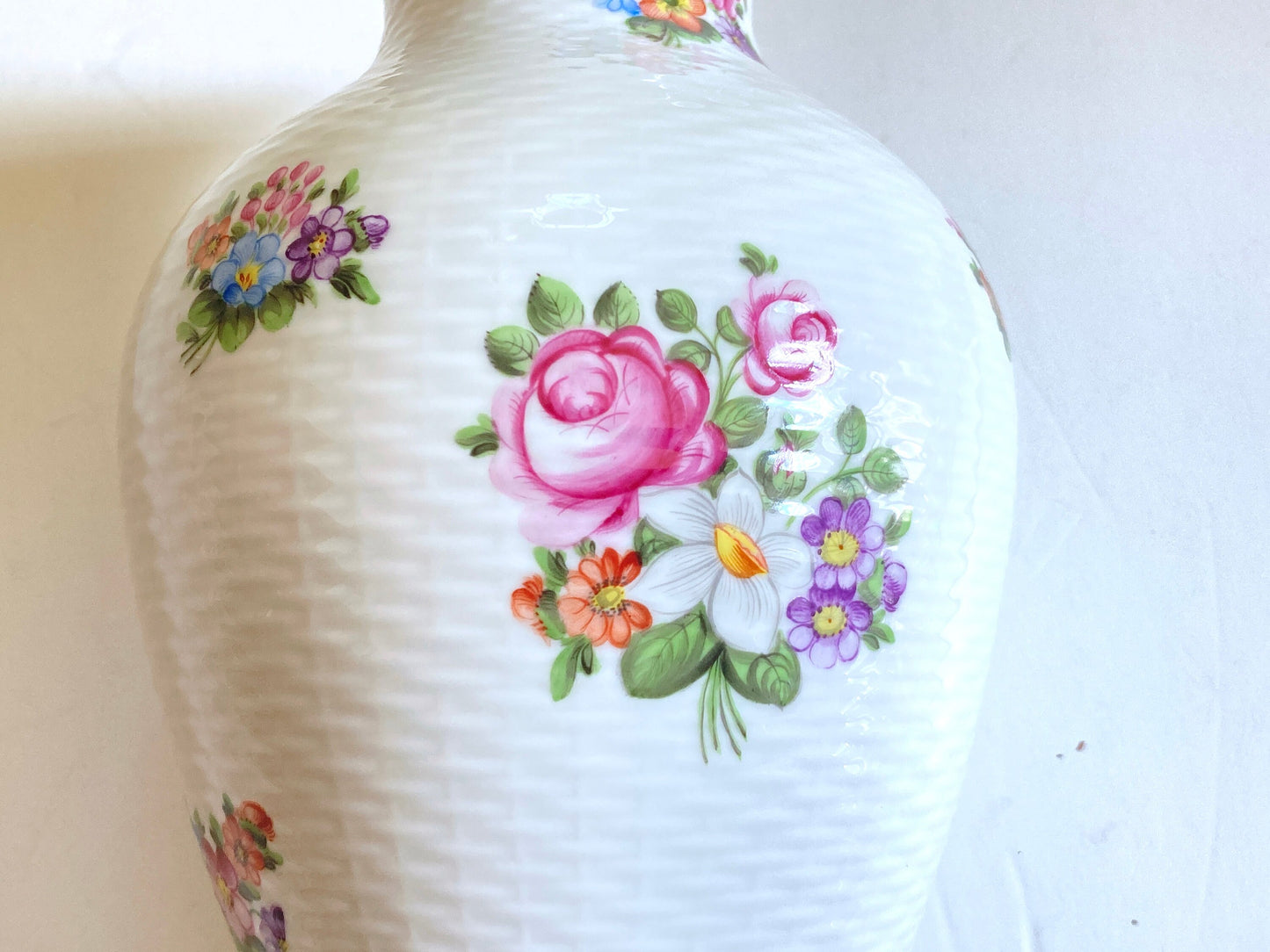 Large Herend "Bunch of Roses" (PBR) vase, No.6962 PBR, 24k accents, 11'' T, ca. 1960s, rare