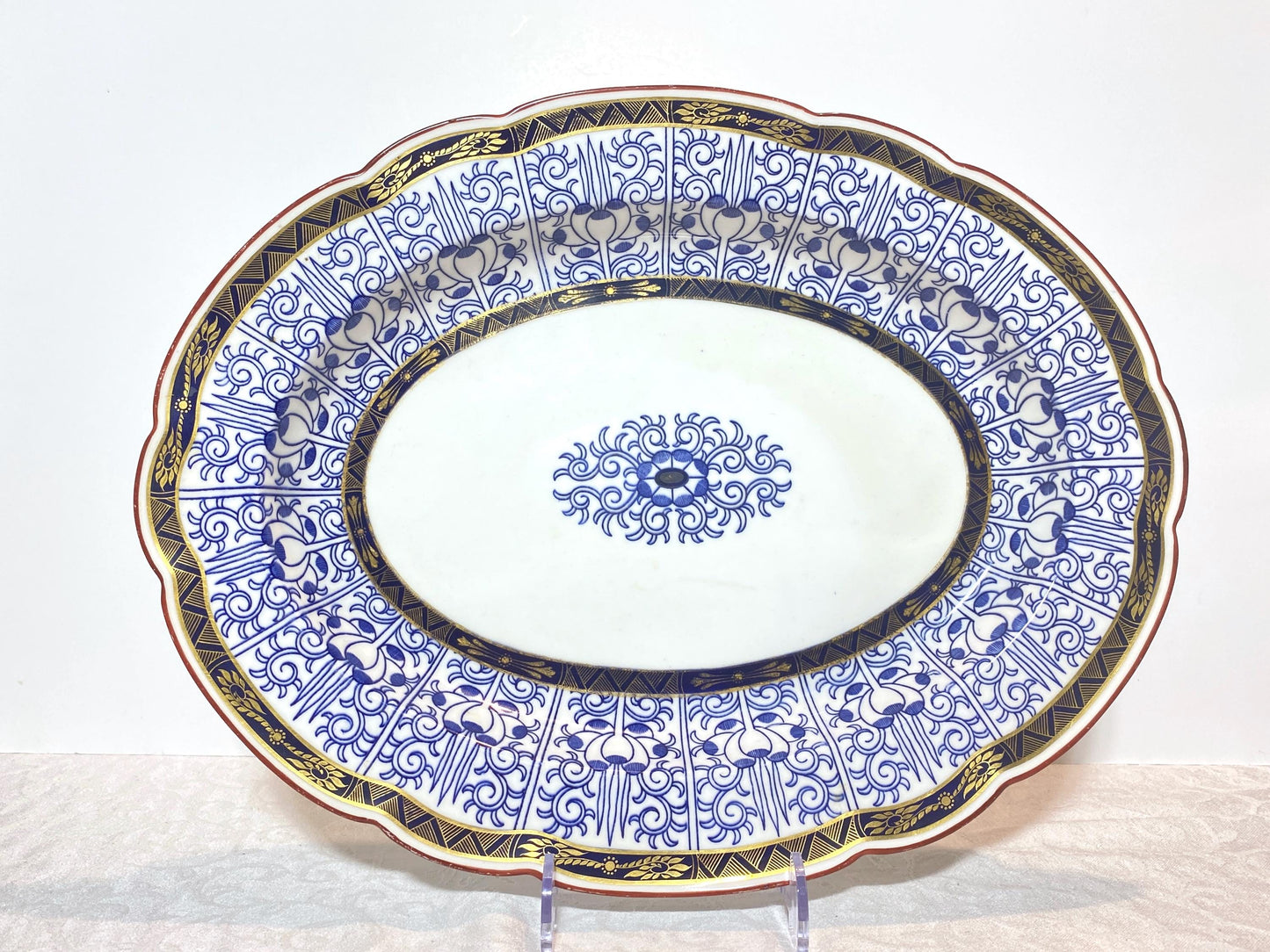 Worcester English Porcelain Blue and White "Royal Lily " oval serving platter, large, 16'', rare scalloped edges,Circa 1906, gorgeous