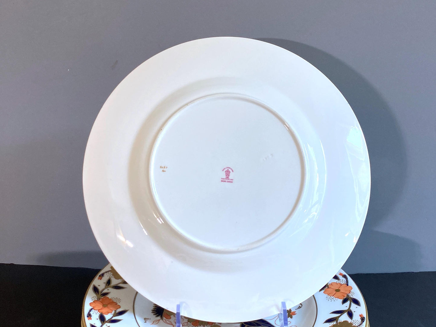 Set 12 Royal Crown Derby ASIAN ROSE" Imari style dinner plates, 10.5'', great condition, bone china, England