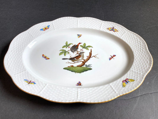 Herend Rothschild Bird serving oval platter with scalloped and gilt tim, 420/RO