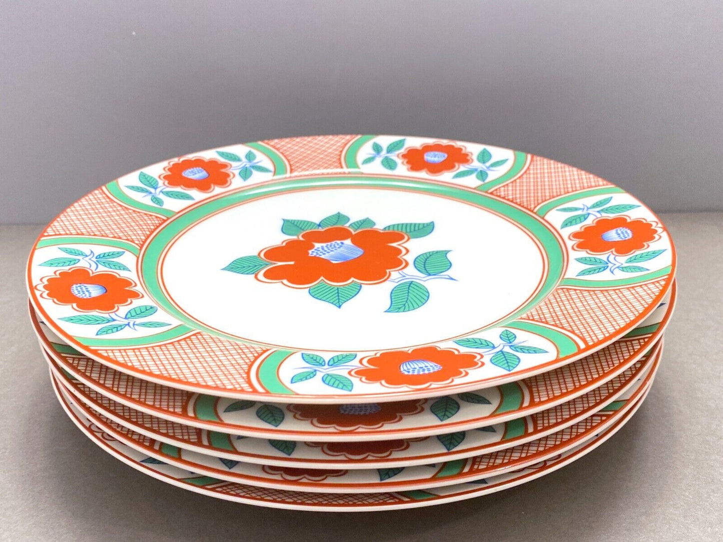 Set of 10 Tiffany & Co. Fitz Floyd Imari plates, 9 1/8 inches