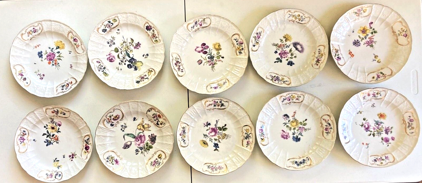 Set 10 x Meissen (1815-1860) 9.5'' plates, floral motif, gold accents, RARE