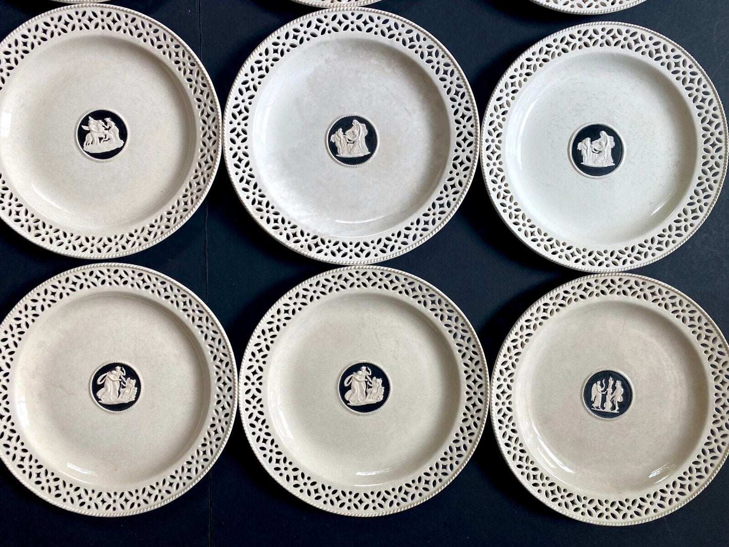 Set 12 Wedgwood Creamware Pottery pierced Plates, Pearlware Neoclassical, 1800s