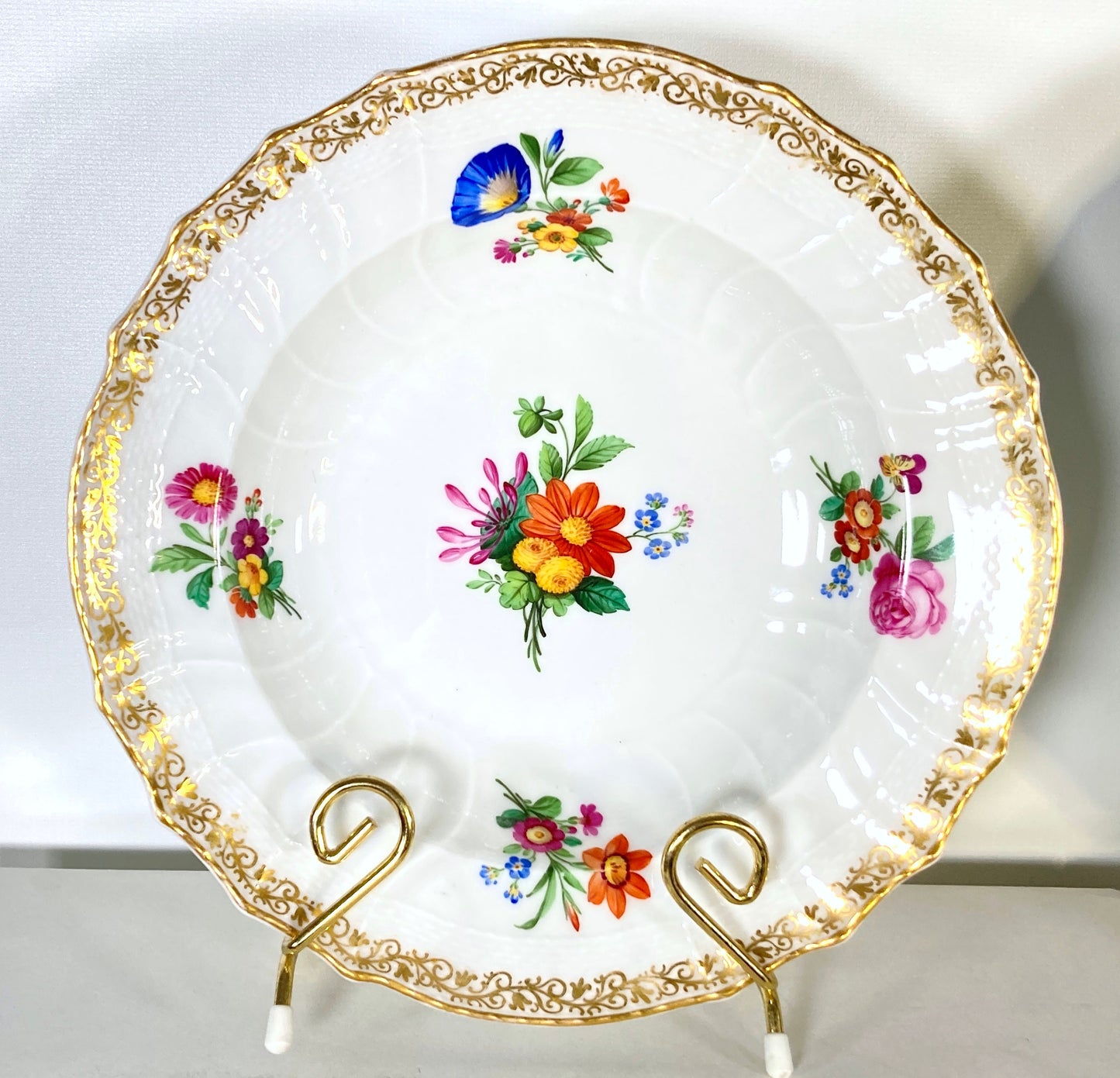 Antique KPM Berlin Rococo style bowls, flower painting and ornamental gilding, ca.1830-1845, made in German, rare!