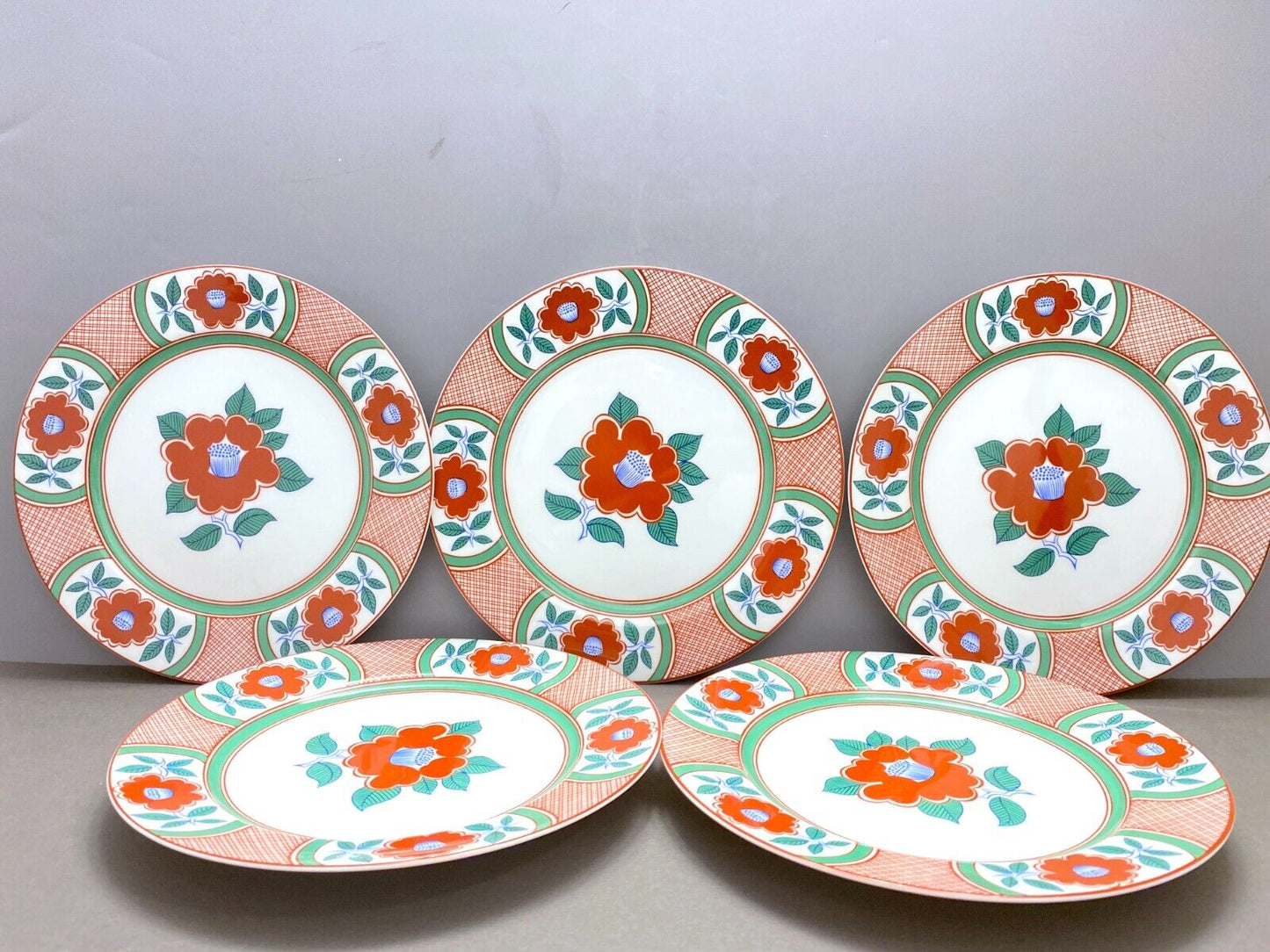 Set of 10 Tiffany & Co. Fitz Floyd Imari plates, 9 1/8 inches