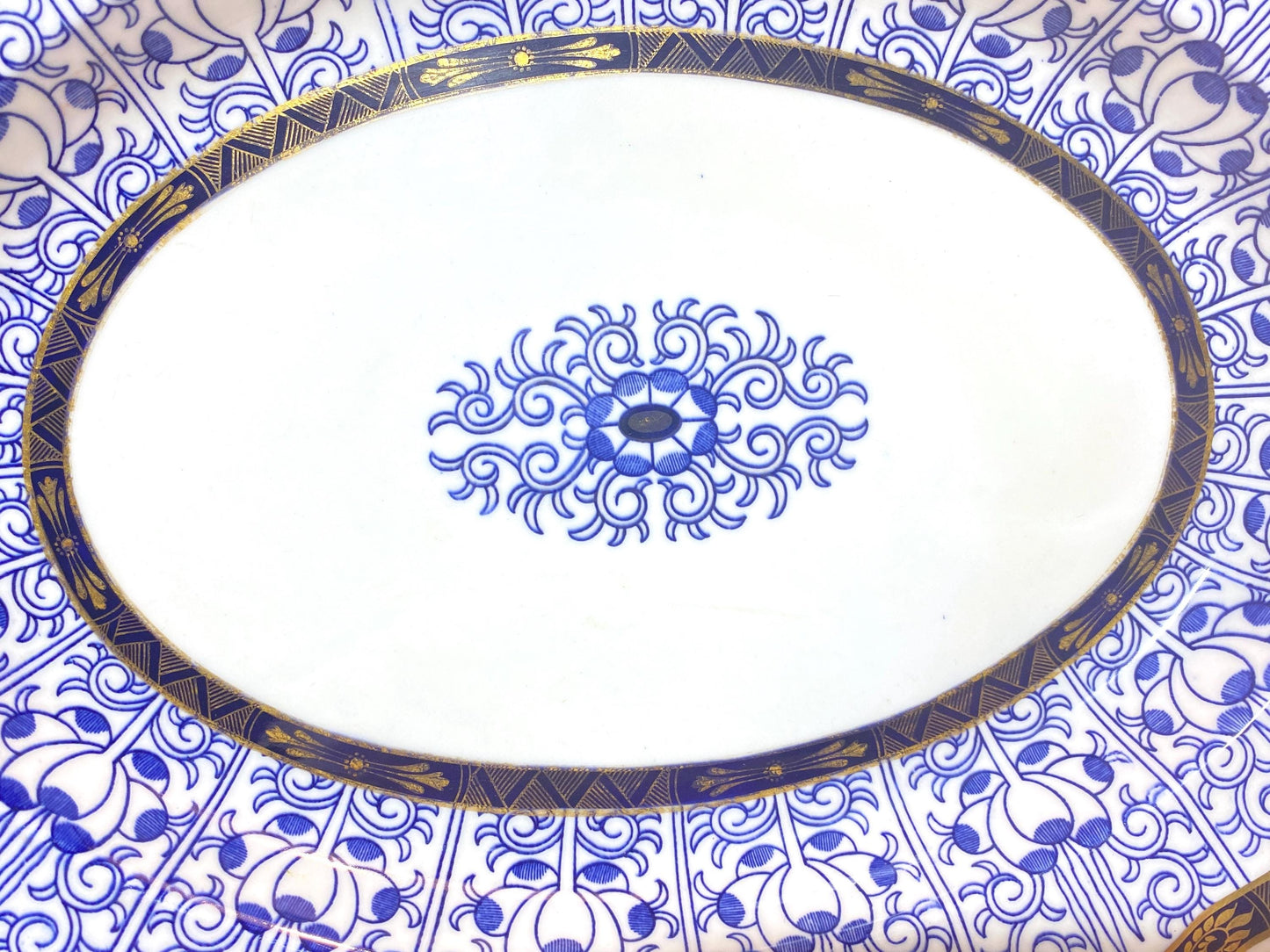 Worcester English Porcelain Blue and White "Royal Lily " oval serving platter, large, 16'', rare scalloped edges,Circa 1906, gorgeous