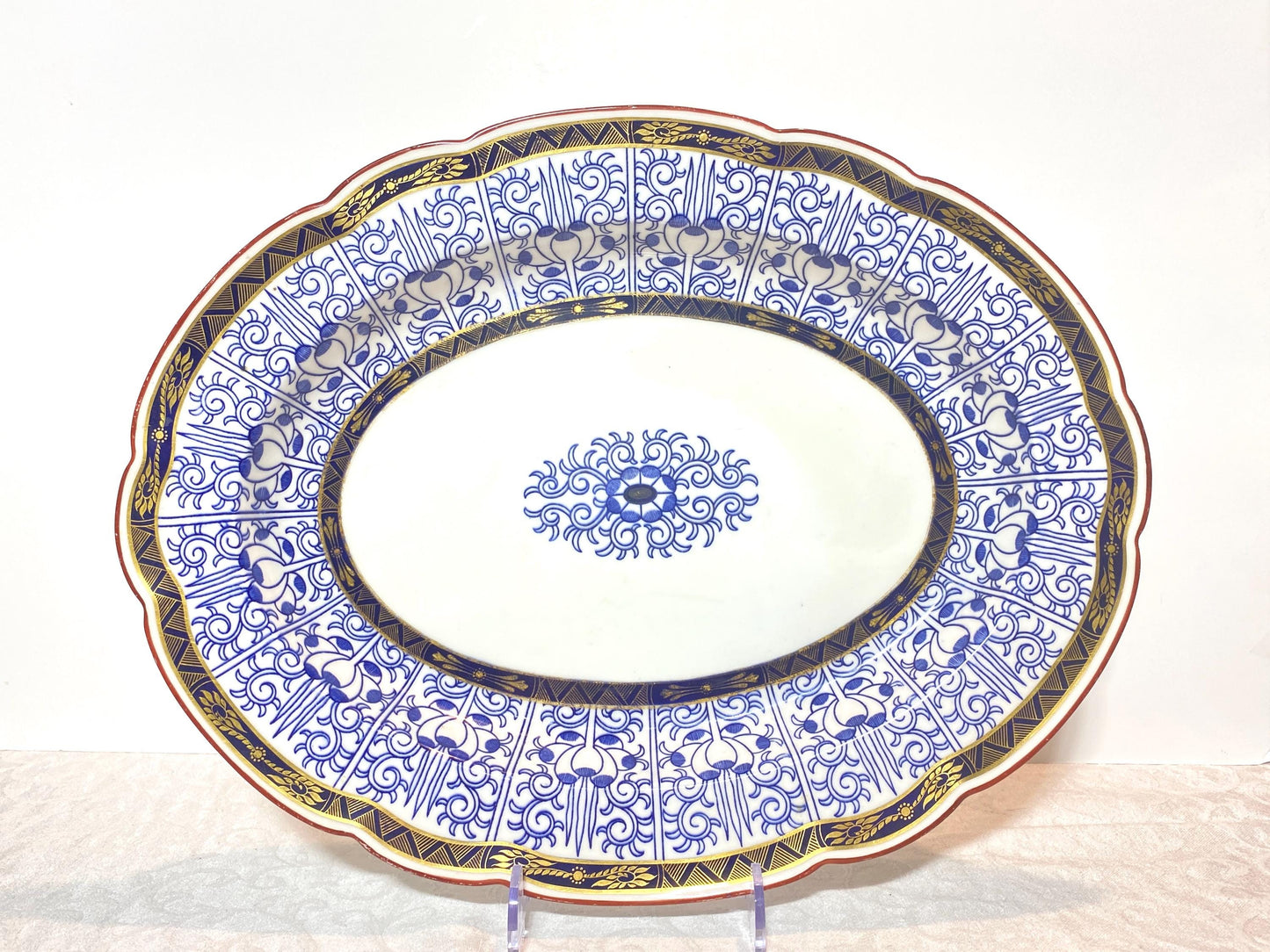 Worcester English Porcelain Blue and White "Royal Lily " oval serving platter, large, 16'', rare scalloped edges,Circa 1906, gorgeous