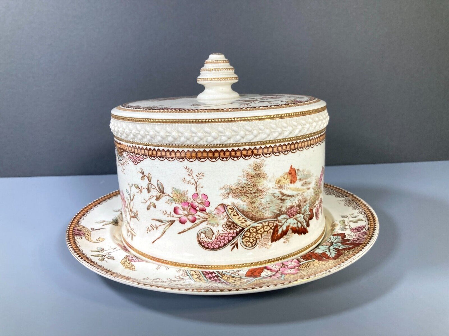 Edge Malkin & Co. Aesthetic Movement "Lisbon" transferware Cheese dish, ca.1888