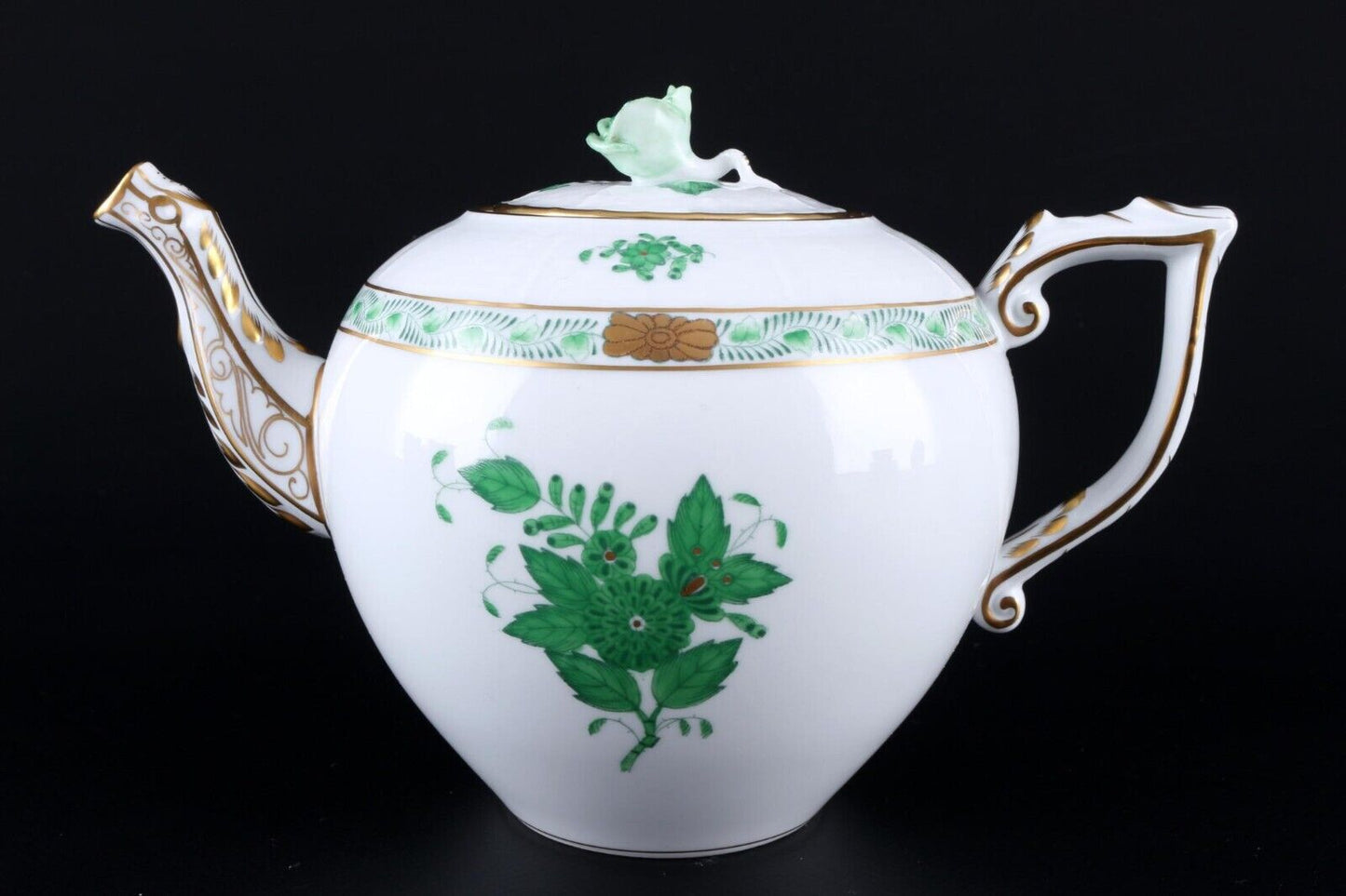 Herend "Chinese Bouquet" Apponyi Green tea service for 6, 27 pieces, mint