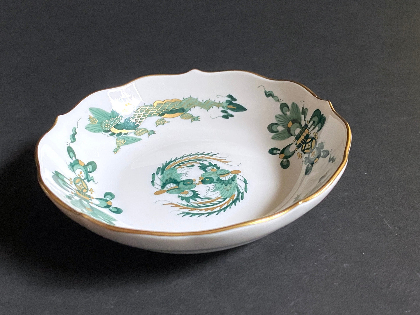 Meissen Reicher Court dragon (Green) & Phoenix birds small /demitasse coffee /tea cups, gold rim, 1st quality, exquisite