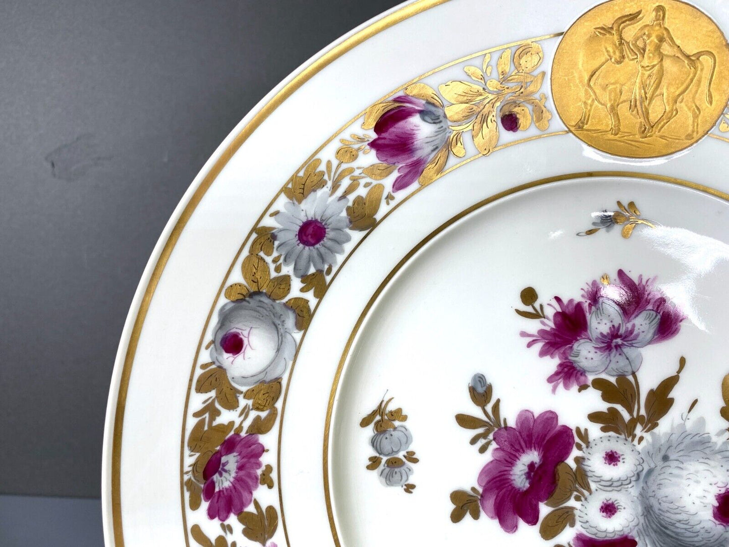 Exquisite KPM Berlin 11.5'' plate, flower painting and ornamental gilding, 1930s