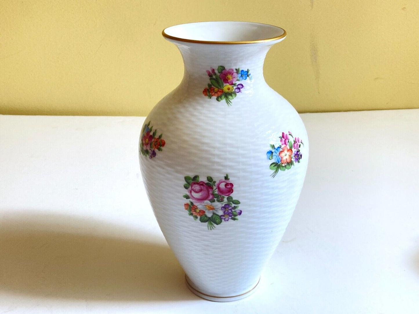 Herend Hungary "Bunch of Roses" (PBR) vase, 24k accents, 11'' T, ca. 1960s, Mint