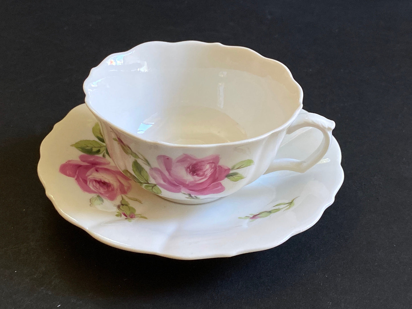 Vintage MEISSEN "Roses" tableware, teacup & saucer set of 8, 9 3/8 inches plates and 6 inches plates, 27 pcs,made in Germany, ca. 1852-1870