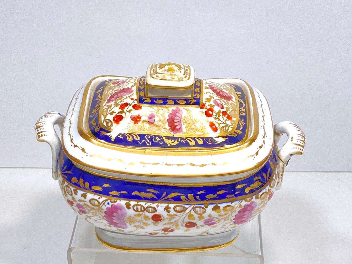 Copeland/Spode Imari covered bowl, ca. 1800s