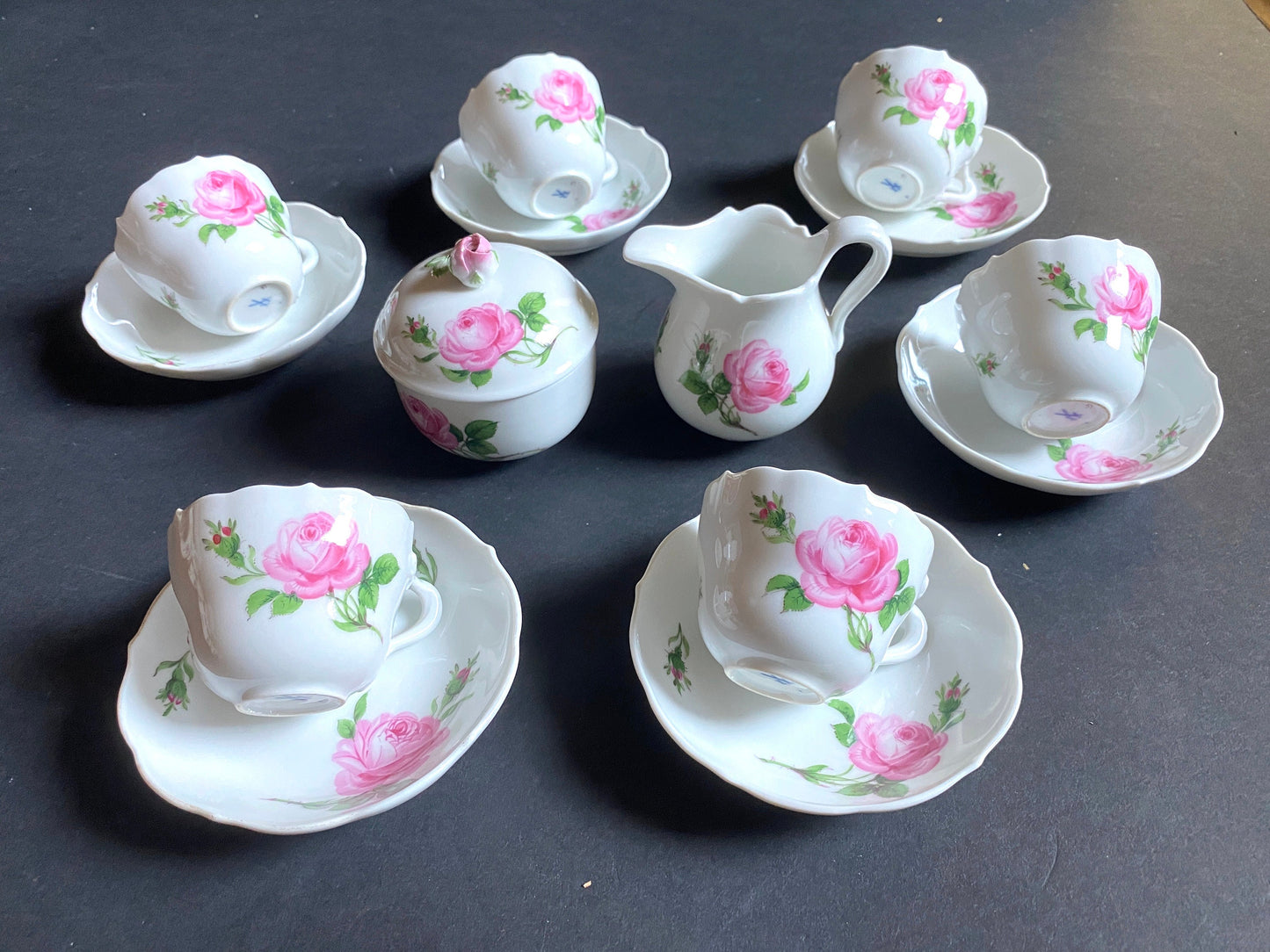 Vintage MEISSEN PINK ROSE mocha/demitasse set, cup & saucers, milk jar, lidded sugar with rose finial, 1st quality, made in Germany