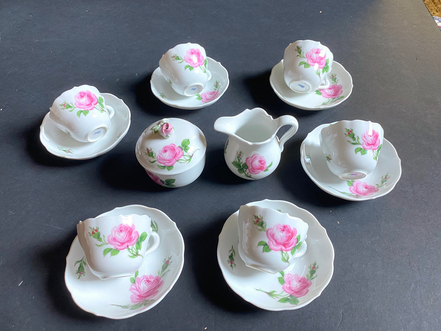 Vintage MEISSEN PINK ROSE mocha/demitasse set, cup & saucers, milk jar, lidded sugar with rose finial, 1st quality, made in Germany