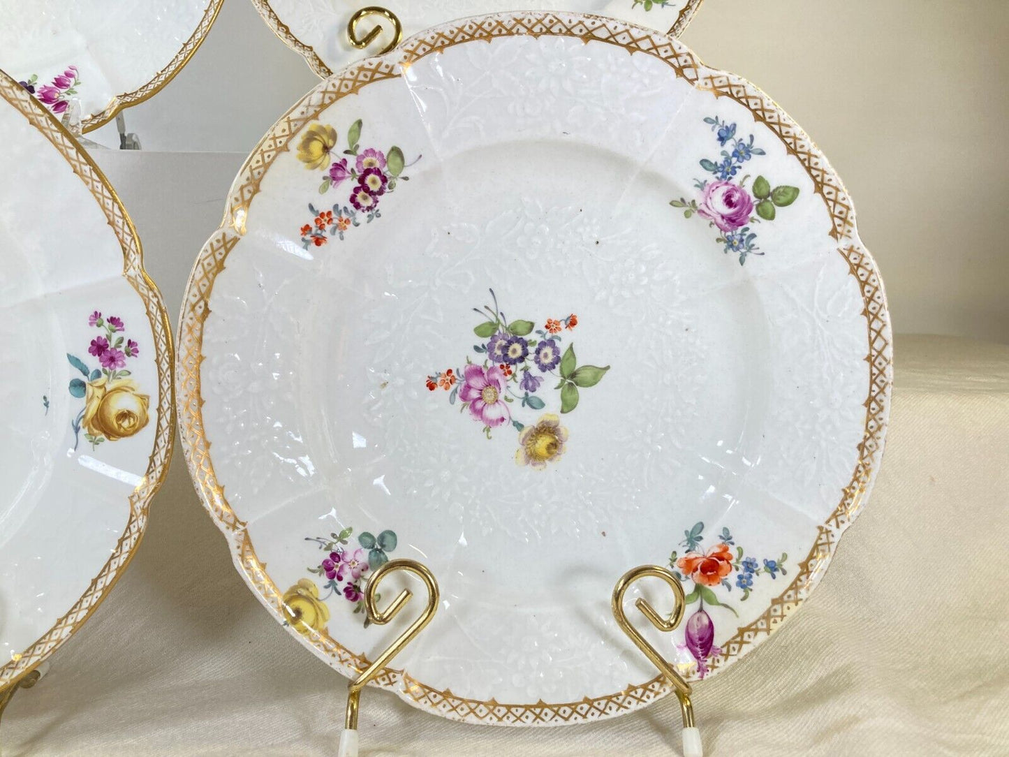 Set of 4 x antique Meissen (1774-1815 ) rimmed bowls, flowers paintings, 1st.