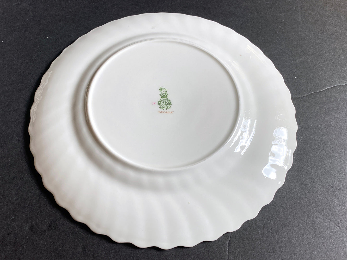 Royal Doulton "Arcadia" pattern No H4802 dinner plates, green mark, ca. 1930s, fine bone china, beautiful