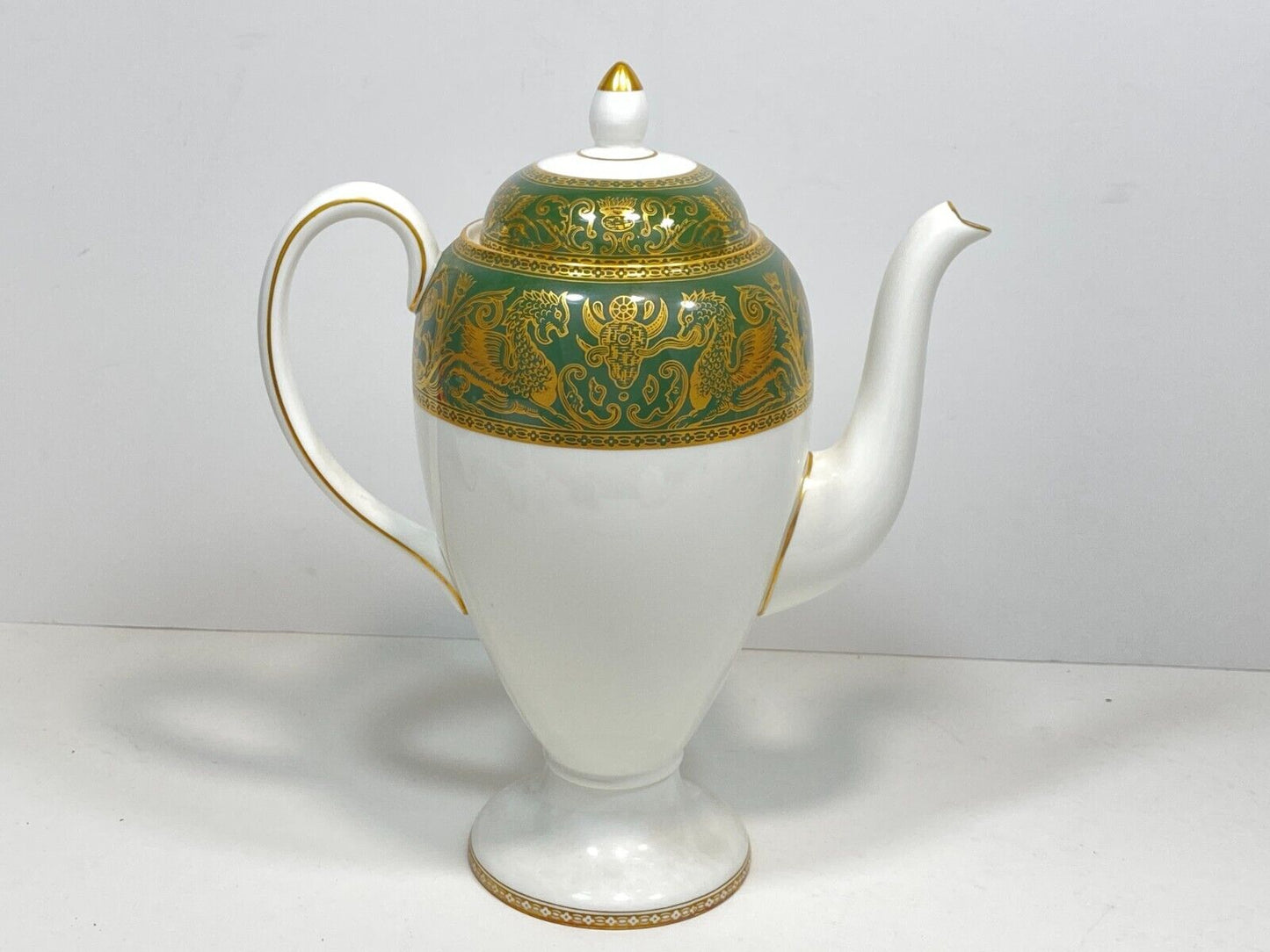 Wedgwood Florentine Green coffee/tea service, teapot, sugar bowl, creamer. W4170