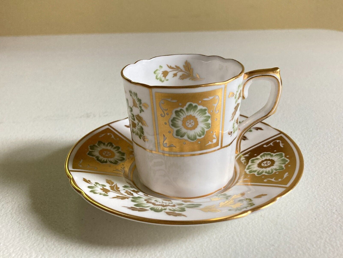 Royal Crown Derby "Derby Panel " green demitasse /espresso cups and saucer,Y1976