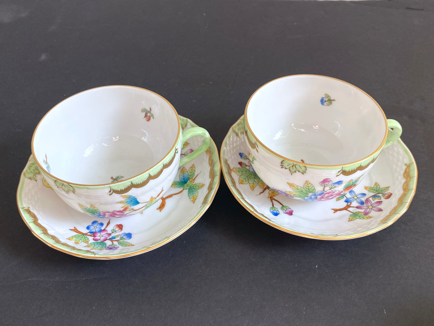 7 sets Herend Hungary "Queen Victoria" flat tea/coffee cups w/ saucers,#1726 VBO, Pristine condition