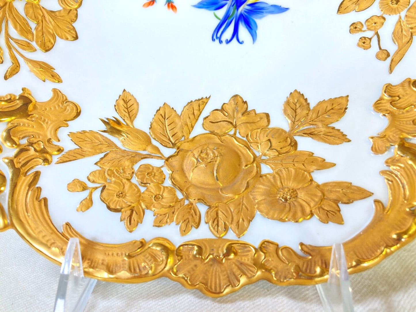 Meissen 24k gold floral relief moulded splendor bowl, 12'' D, ca.1867