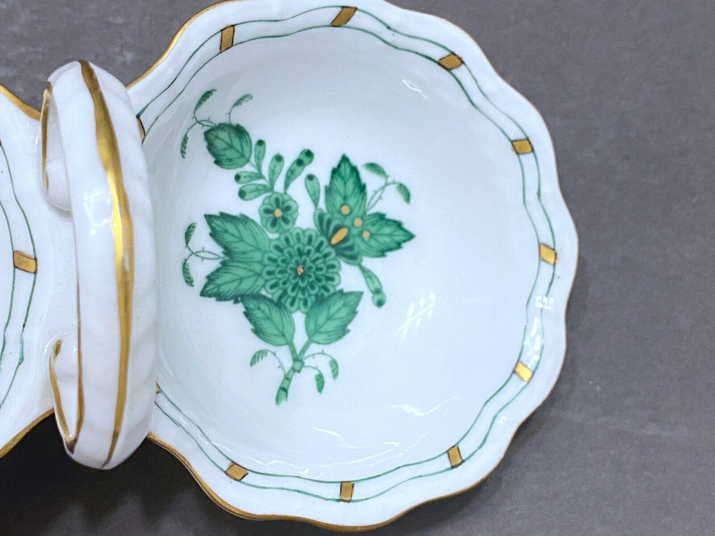 Herend Chinese Bouquet Apponyi Green twin salt cellar, 253/AV, excellent