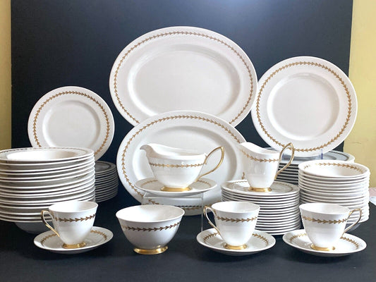 Serve 16 Royal Albert White w/ gold gilt bone china dinner service, 95pcs, MINT