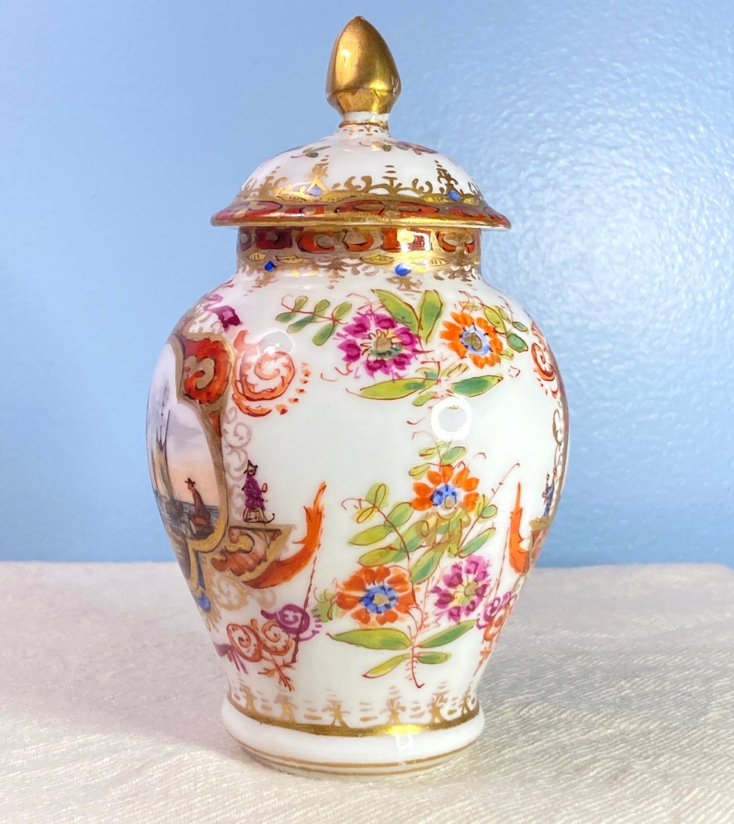 Rare! antique Royal Vienna Porcelain Lidded Jar with Nautical scene, blue beehive mark ,circa 1800s. exquisite and highly collectible