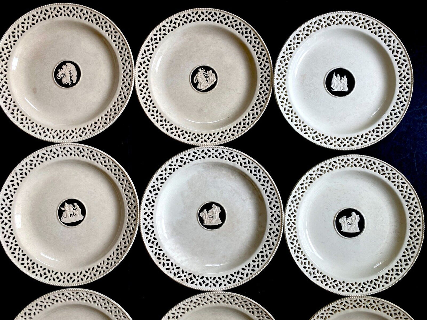 Set 12 Wedgwood Creamware Pottery pierced Plates, Pearlware Neoclassical, 1800s