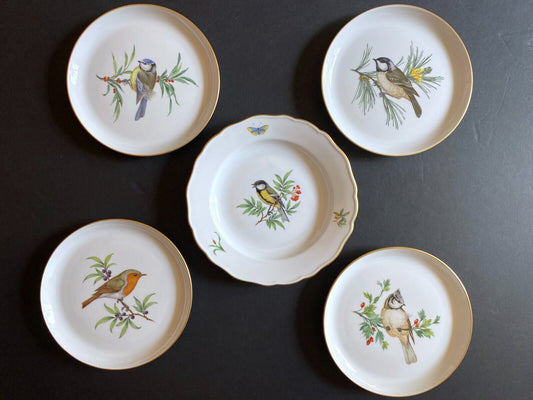 Meissen handpainted birds motif cabinet plates, set of 5, 1st choice, gold rim