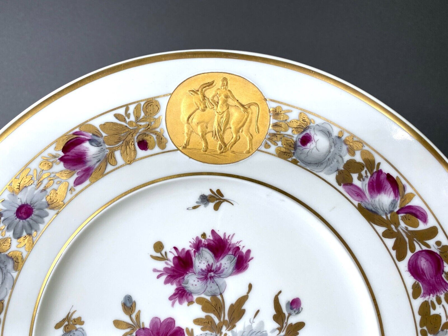 Exquisite KPM Berlin 11.5'' plate, flower painting and ornamental gilding, 1930s