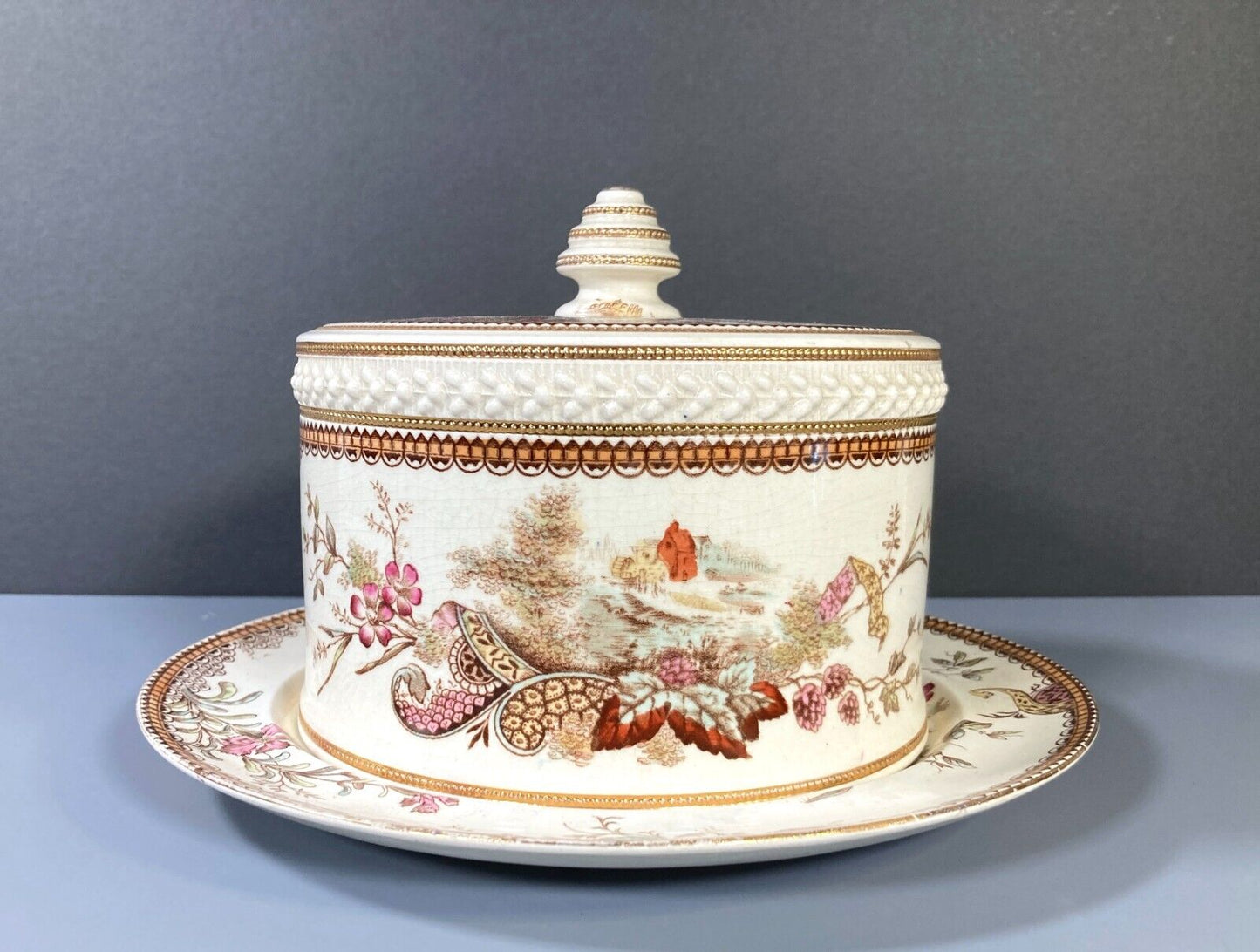 Edge Malkin & Co. Aesthetic Movement "Lisbon" transferware Cheese dish, ca.1888