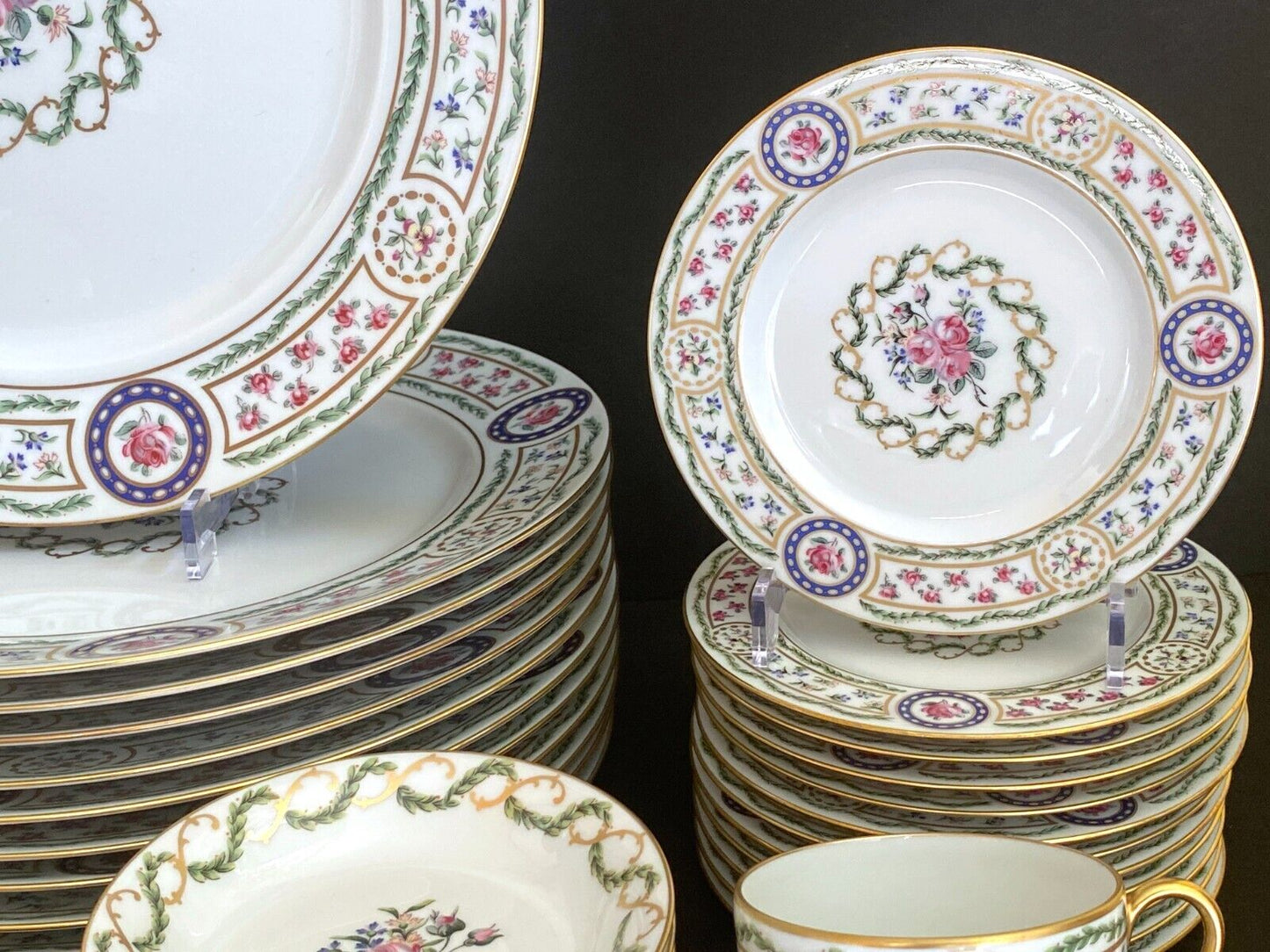 Haviland Limoges Louveciennes dinner service for 12! 72 pcs, 12 3/8'' plates