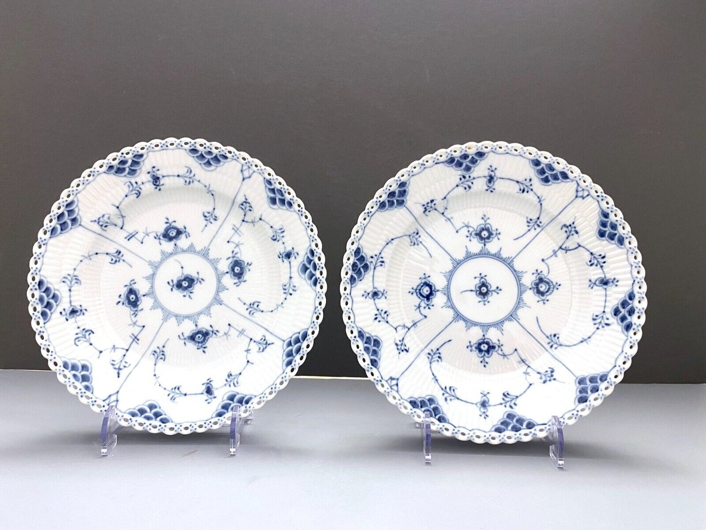 Set of 6 ROYAL COPENHAGEN Blue Fluted "Full Lace" luncheon plates, 9 inches, EXE