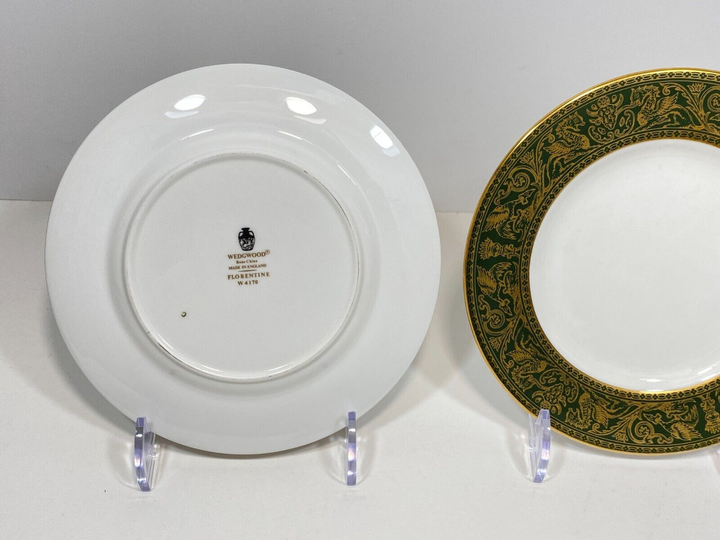 2 x Wedgwood Florentine bread plates, side plates, 7'', bone china, W4170