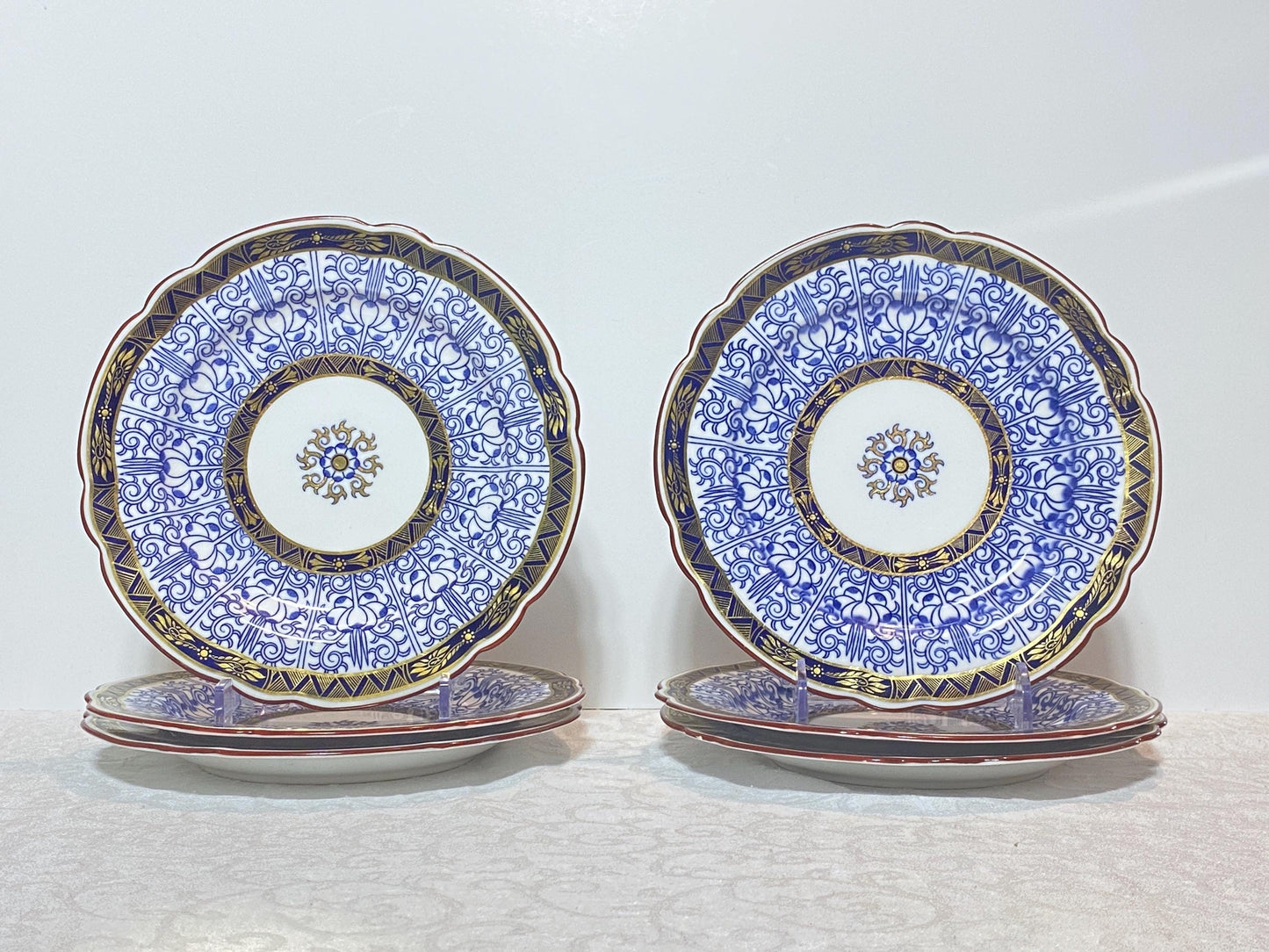 Antique Royal Worcester English Porcelain Blue and White "Royal Lily " salad plates, set of 6, rare scalloped edges,Circa 1906,