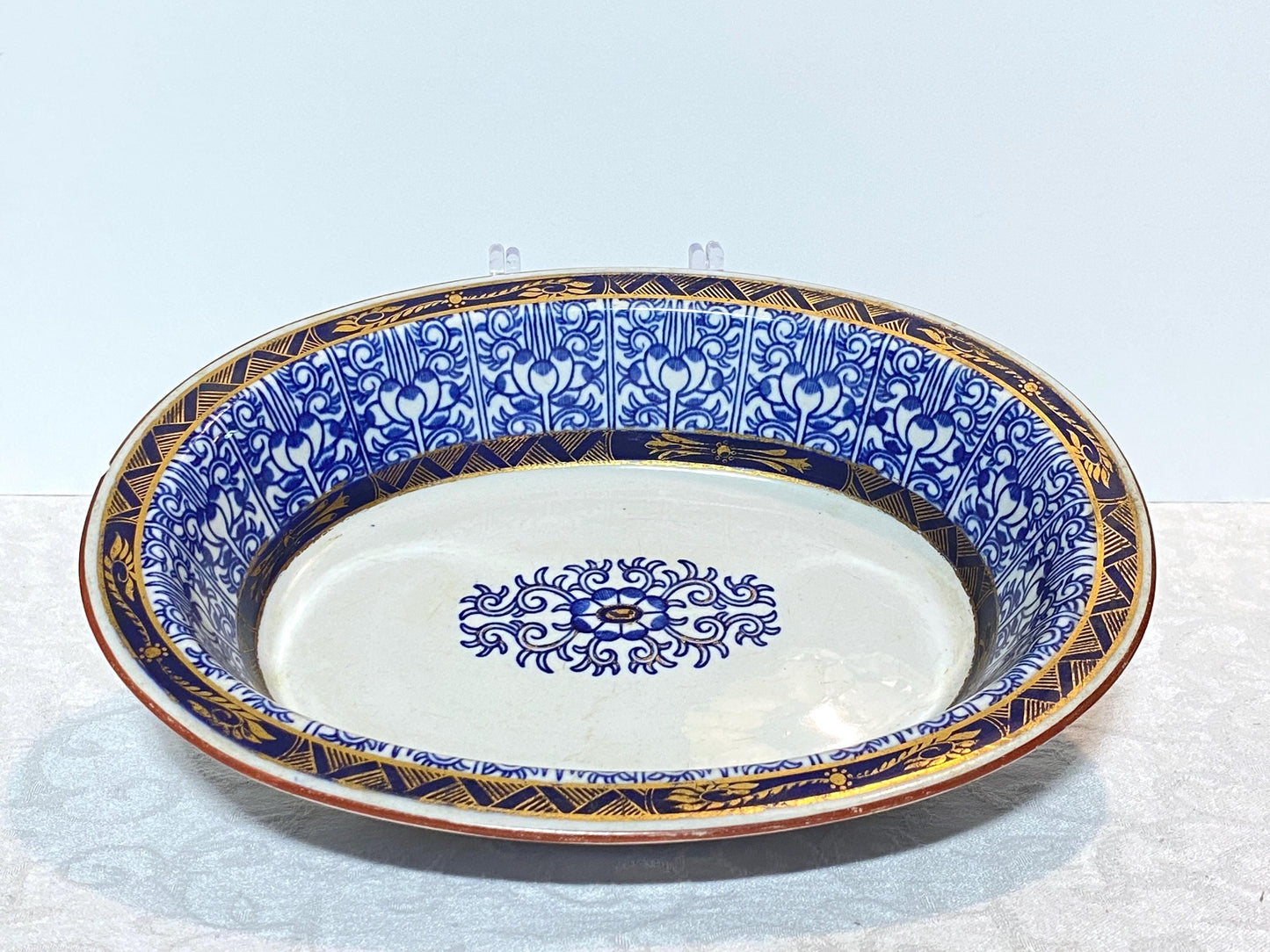 Pair Royal Worcester English Porcelain Blue and White "Royal Lily " oval serving vegetable bowls, 10'' W, double walls,Circa 1906